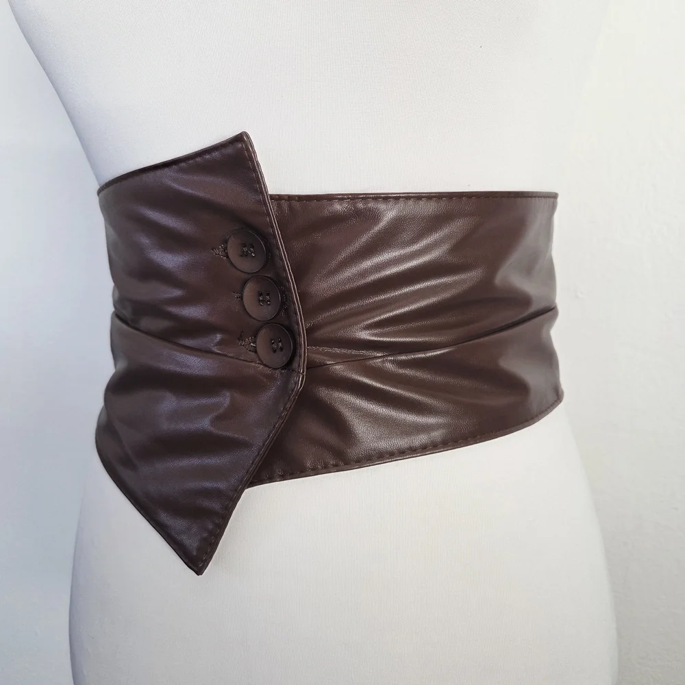Stretchy wide brown waist belt - Picture 7 of 10